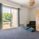Villa Les Cygnes By Interhome L'Aubraie