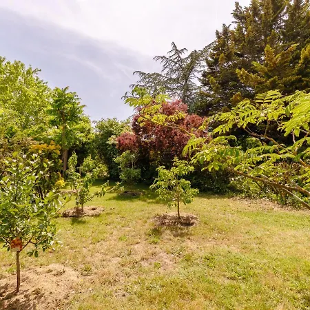 Les Cygnes By Interhome L'Aubraie