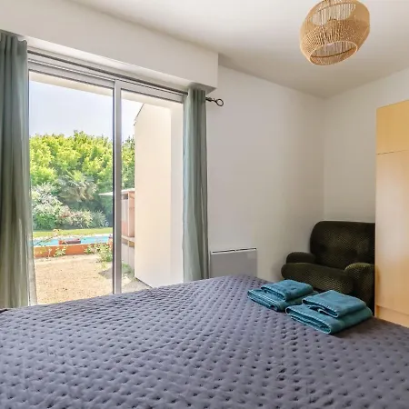 Villa Les Cygnes By Interhome L'Aubraie