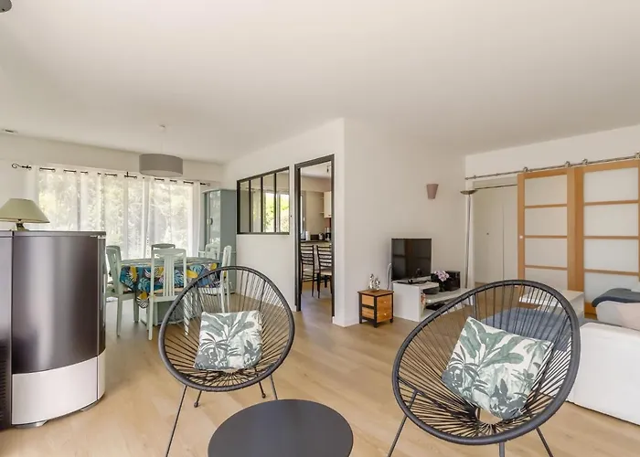 Les Cygnes By Interhome Villa L'Aubraie